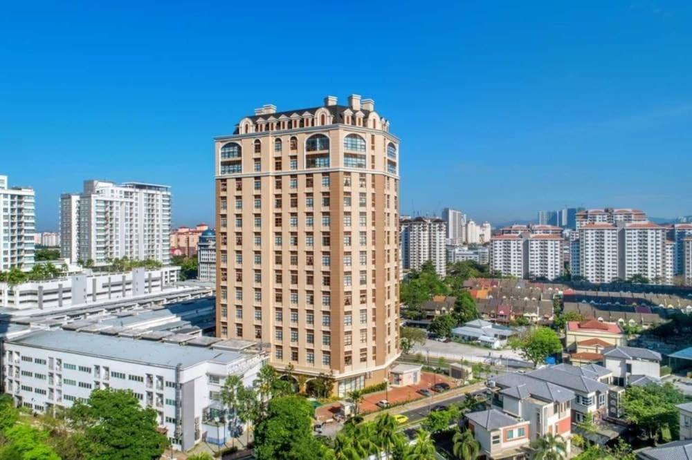 Pinnacle Kelana Jaya Petaling Jaya Exterior photo